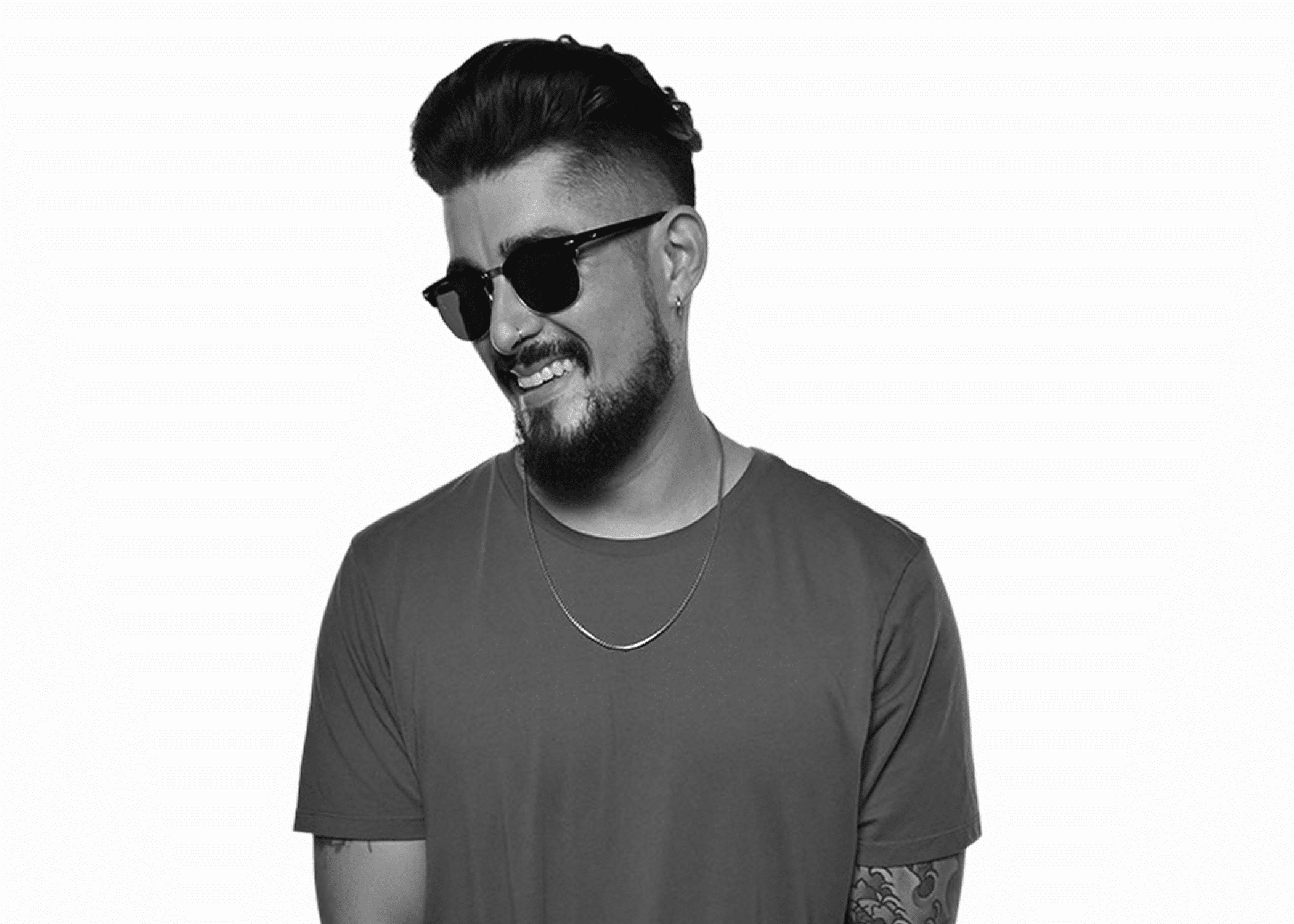 DJ Deefine performing live at SideBar San Diego