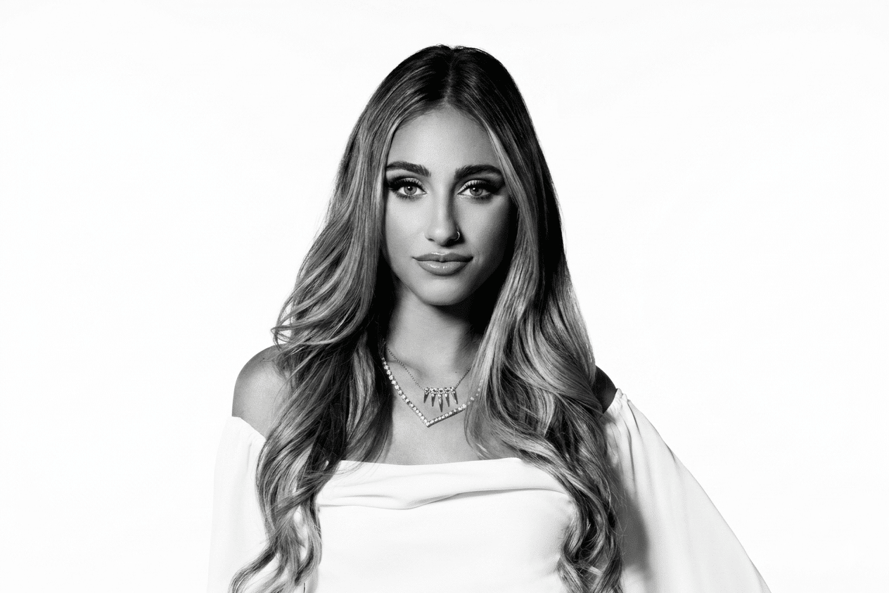 Maddi Reese live at SideBar in San Diego on Friday, May 8